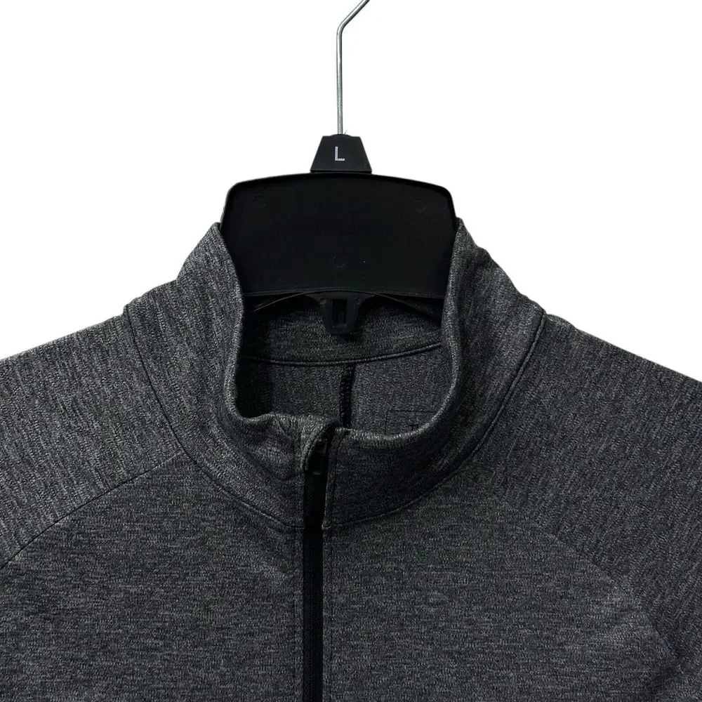 The North Face 1/4 Zip Pullover Men's‎ Medium Grey Mock Neck Lightweight Running